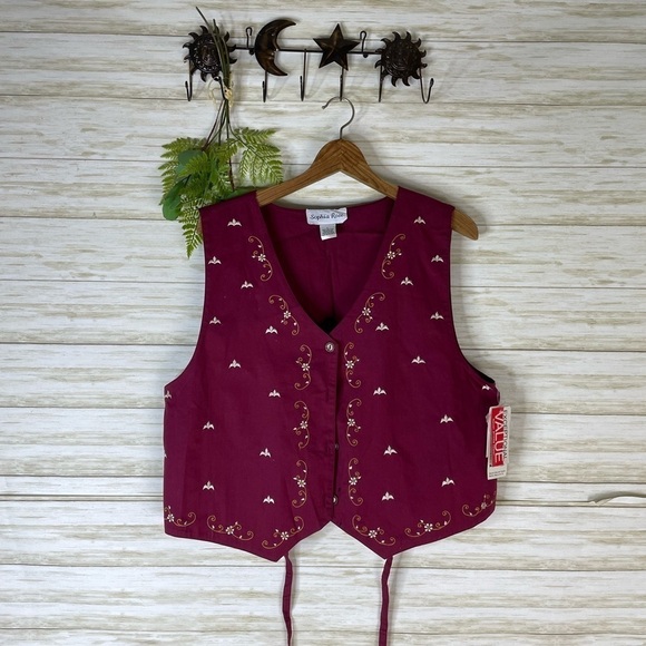 Vintage NWT Red Cotton Floral Embroidered Vest - Picture 2 of 5